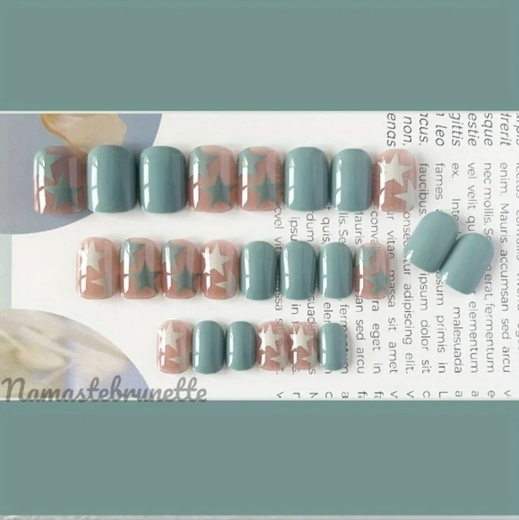 2/$16 Stars Press on Nails - Picture 2 of 5